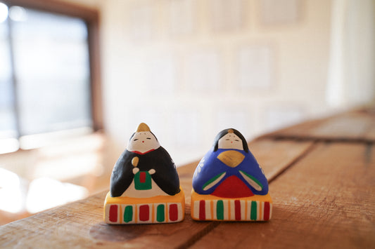 玩具工房|すわり雛(菊)