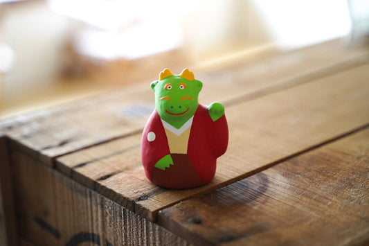 玩具工房|開運招き辰(赤)