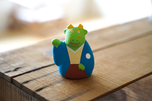 玩具工房|開運招き辰(青)