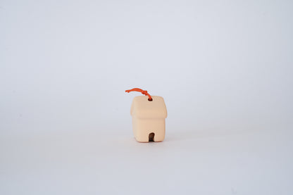 玩具工房｜開運午土鈴（絵馬）