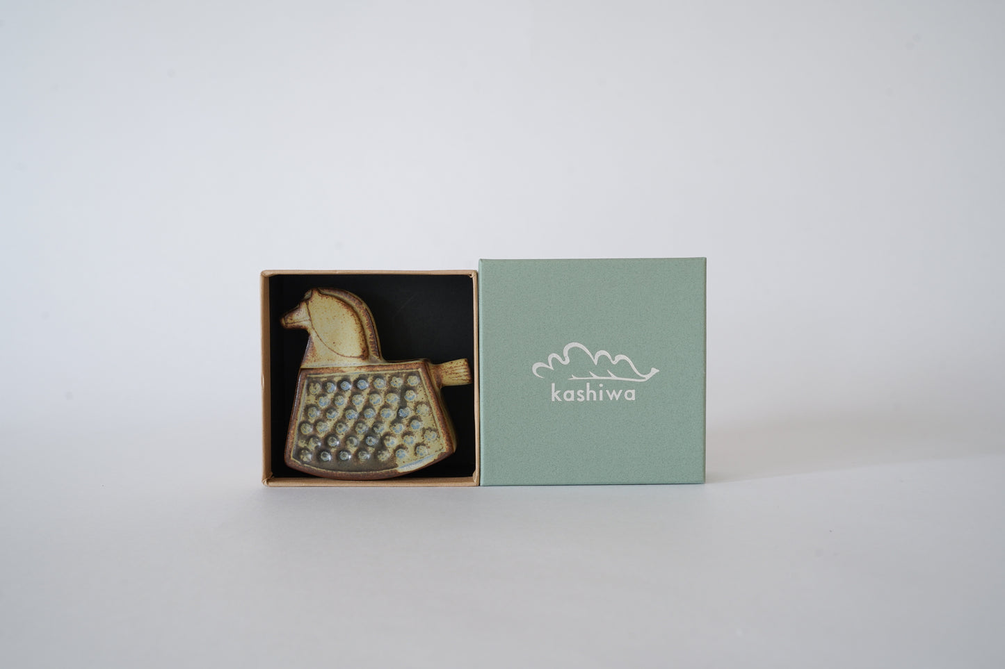 A small horse（vase）