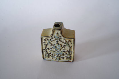 arabesque（square）