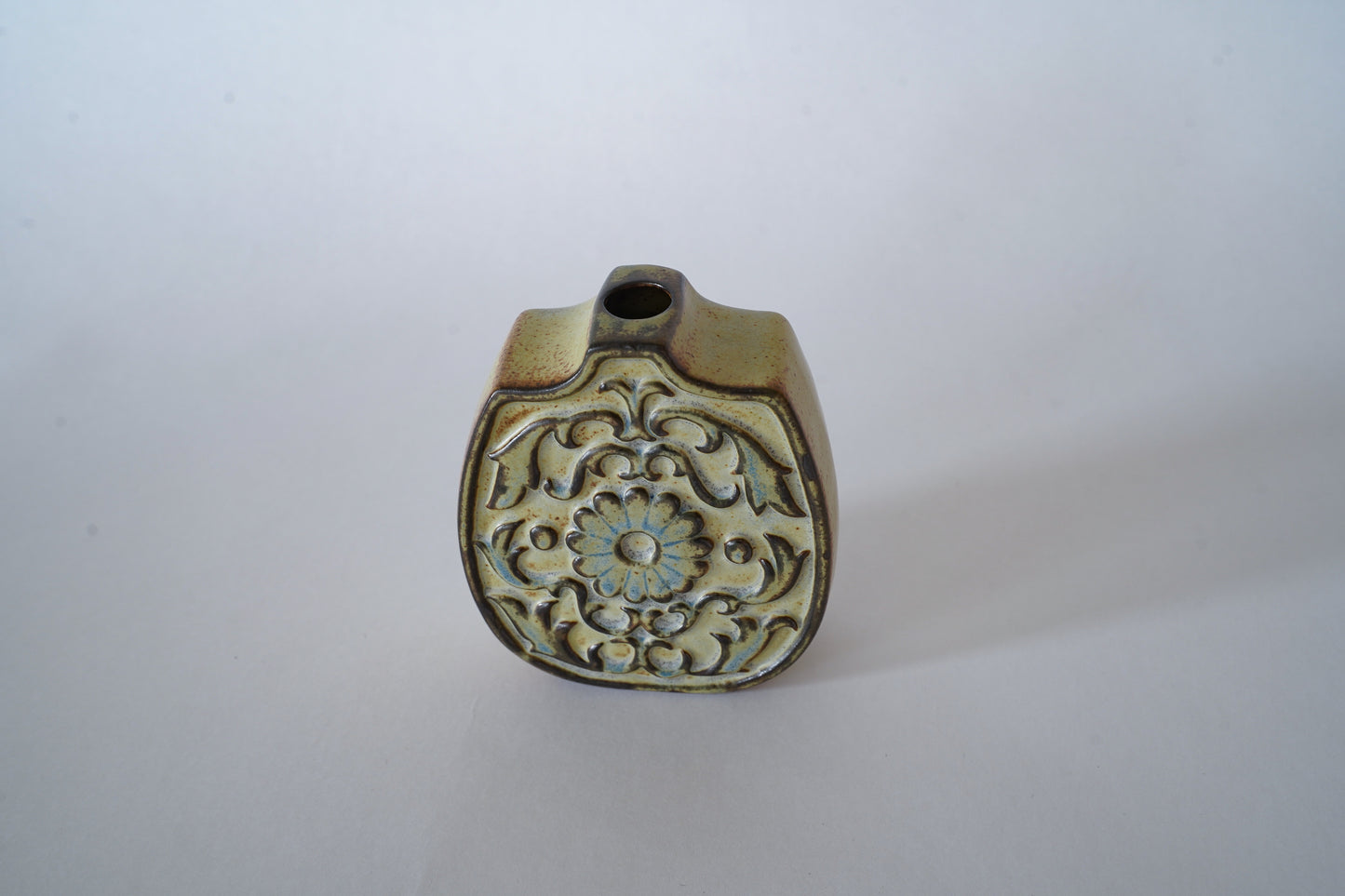 arabesque（rounnd）